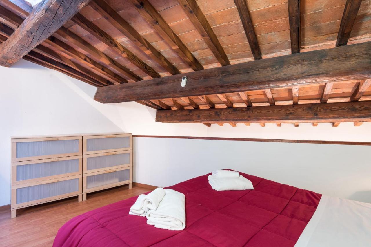Lovely Loft 2 Steps From The Cathedral In Флоренция Экстерьер фото